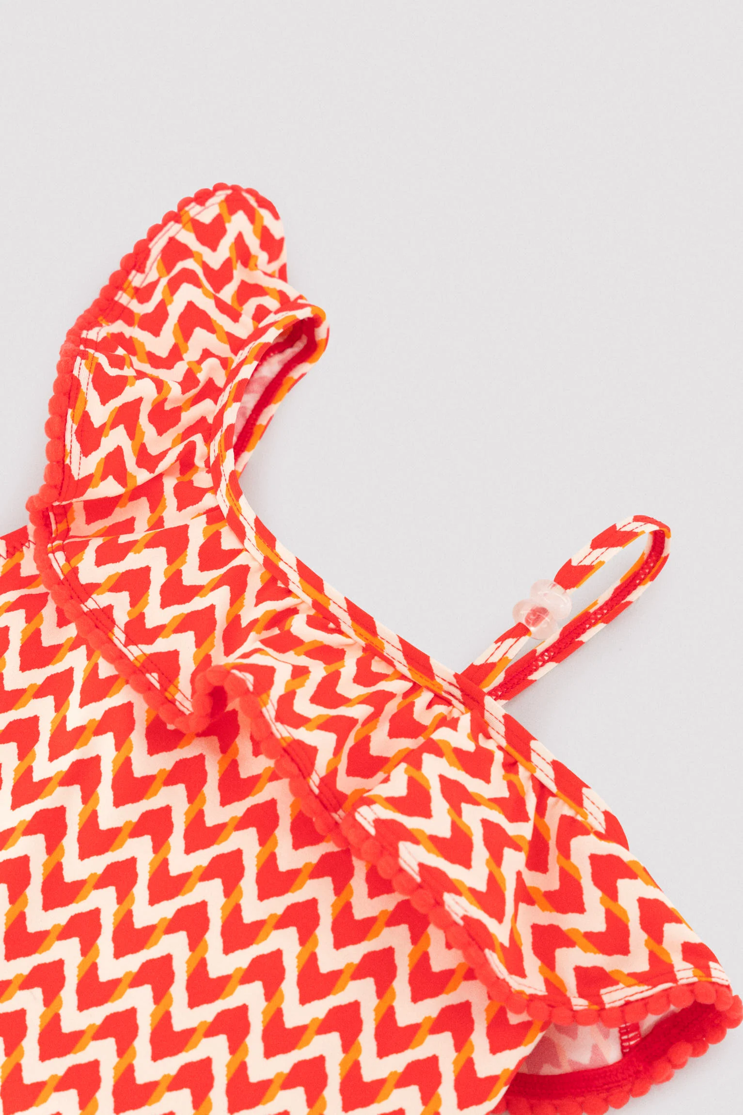 Maillot de bain pour fille avec détails à volants et imprimé ethnique - Image 6
