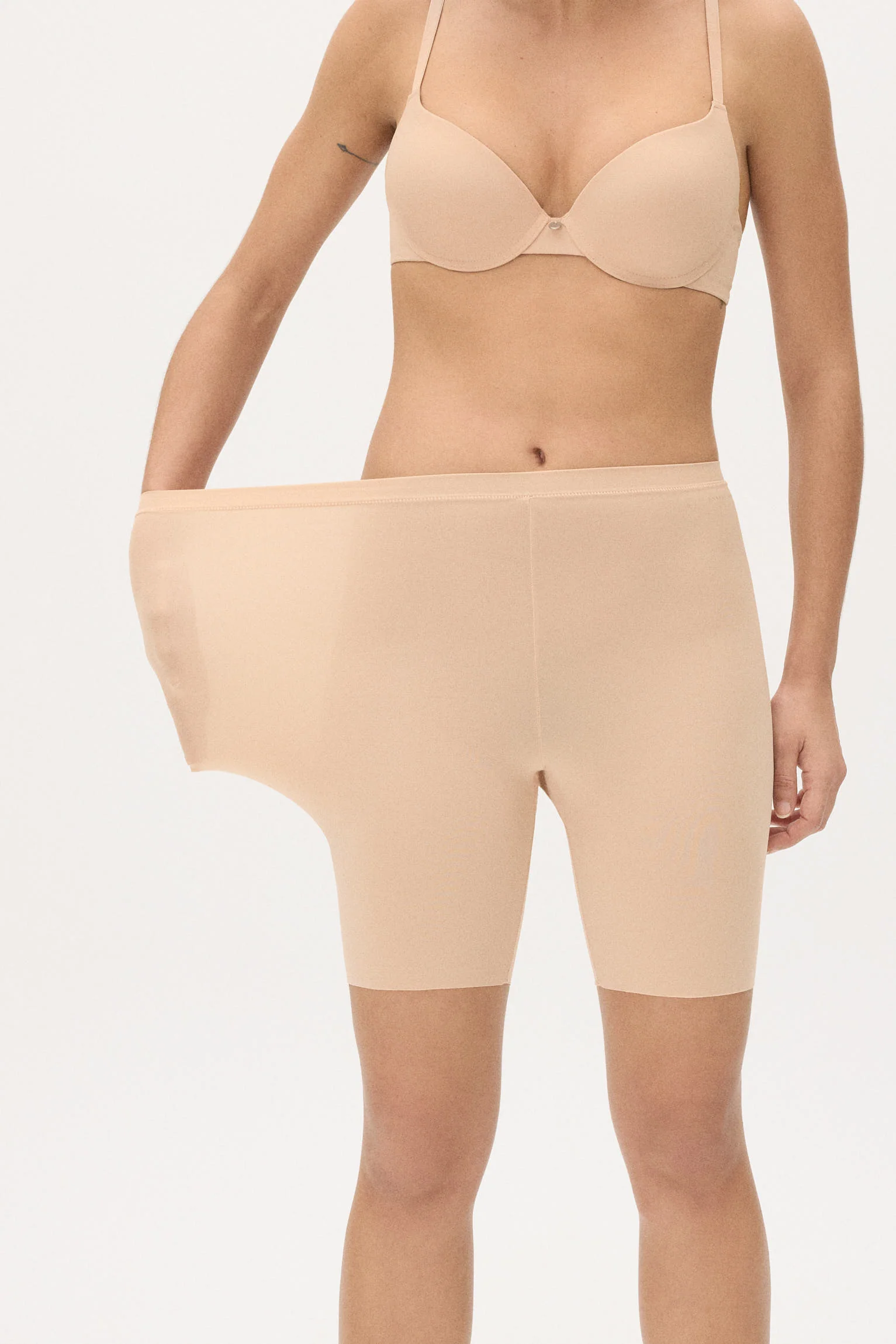 Culottes anti-frottement couleur chair adaptées - Image 5