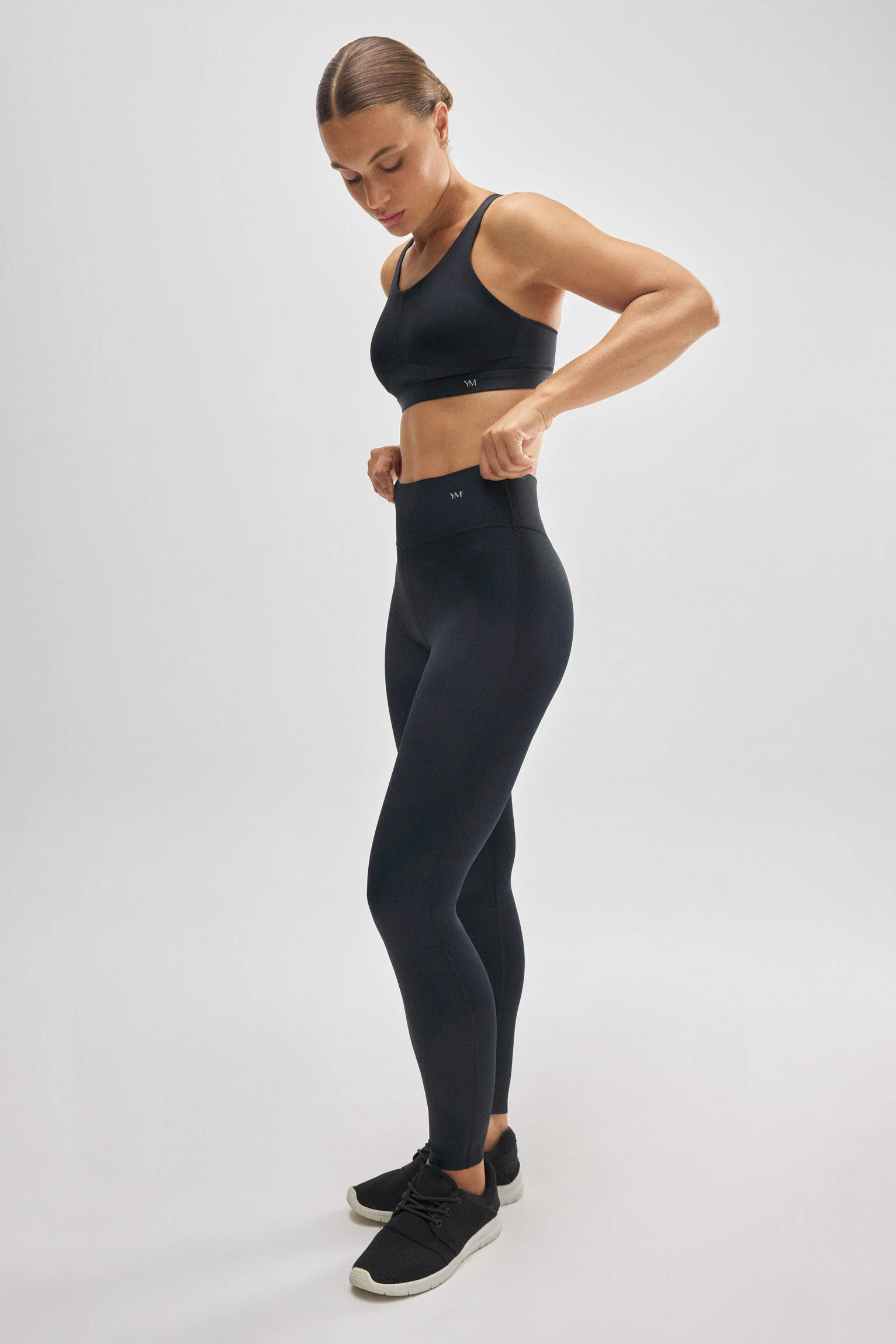 Legging de sport push-up compressif noir - Image 13