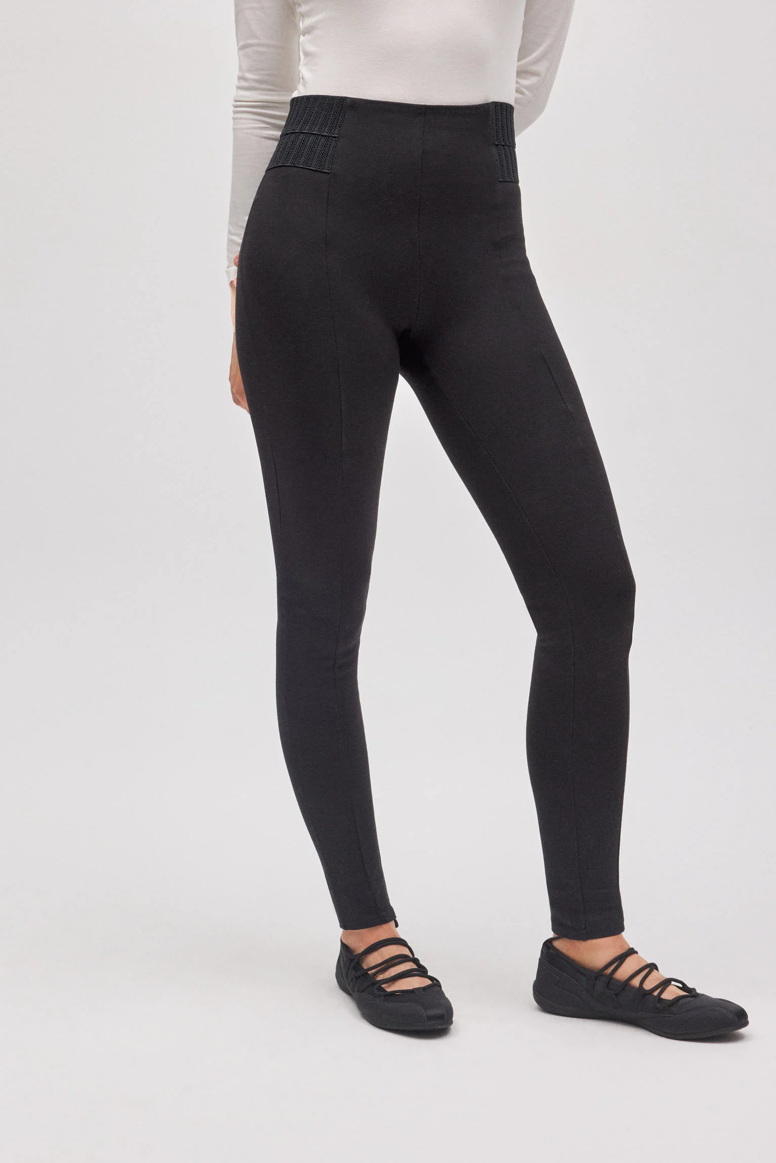 Legging large gainant en caoutchouc noir - Image 3