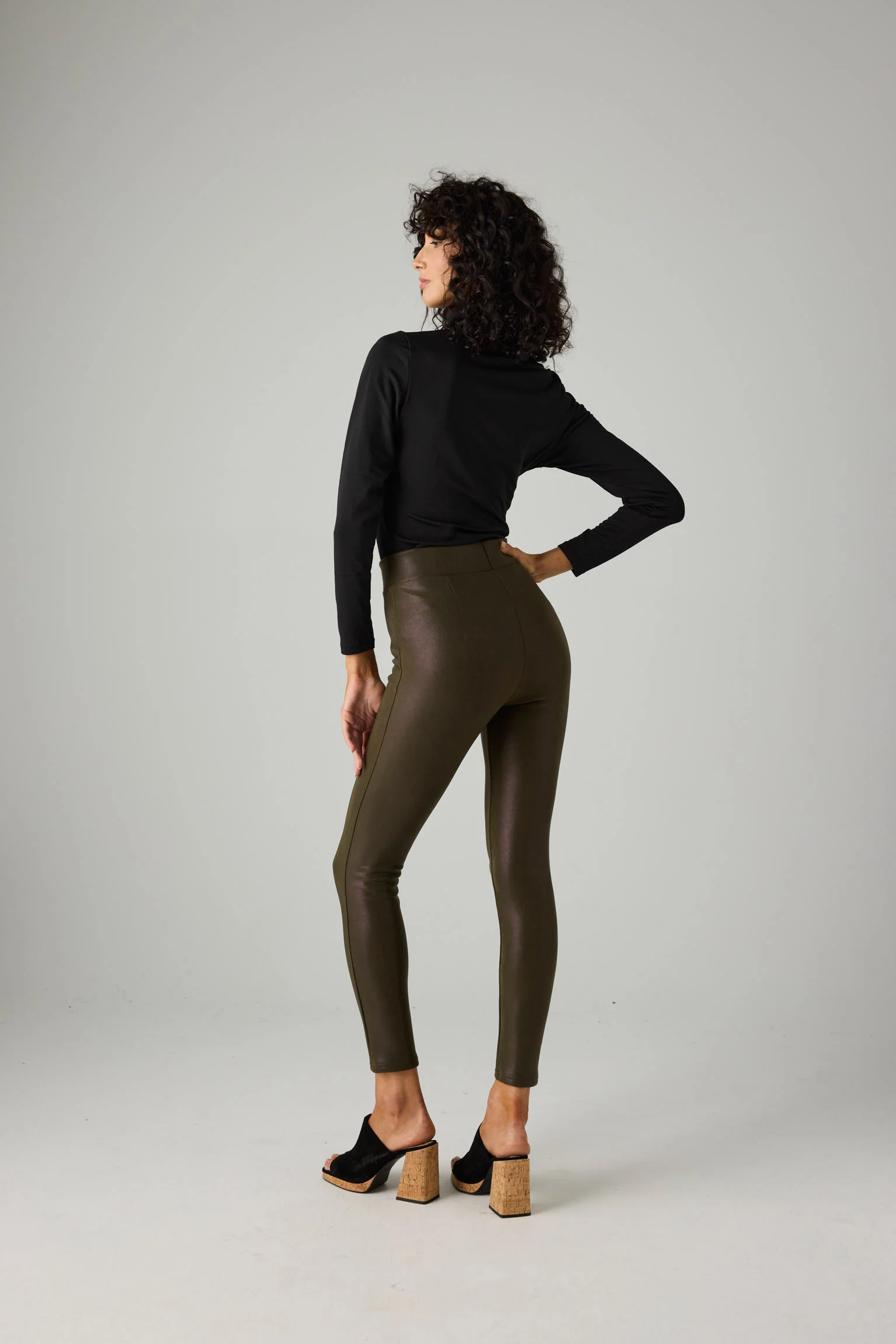 Legging thermique effet cuir vert - Image 4
