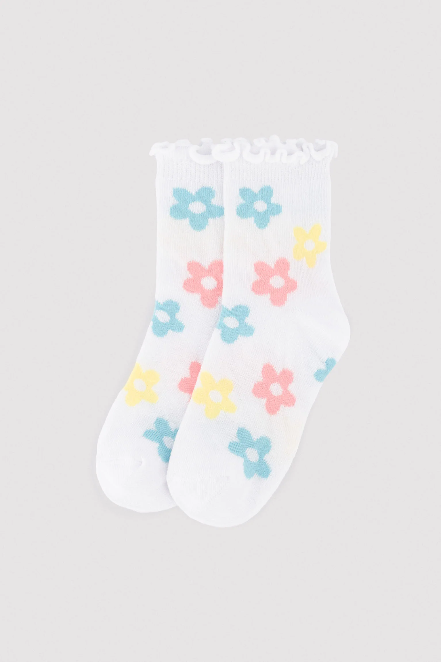 Lot de 3 chaussettes courtes avec bord-côtes imprimé à volants. - Image 6