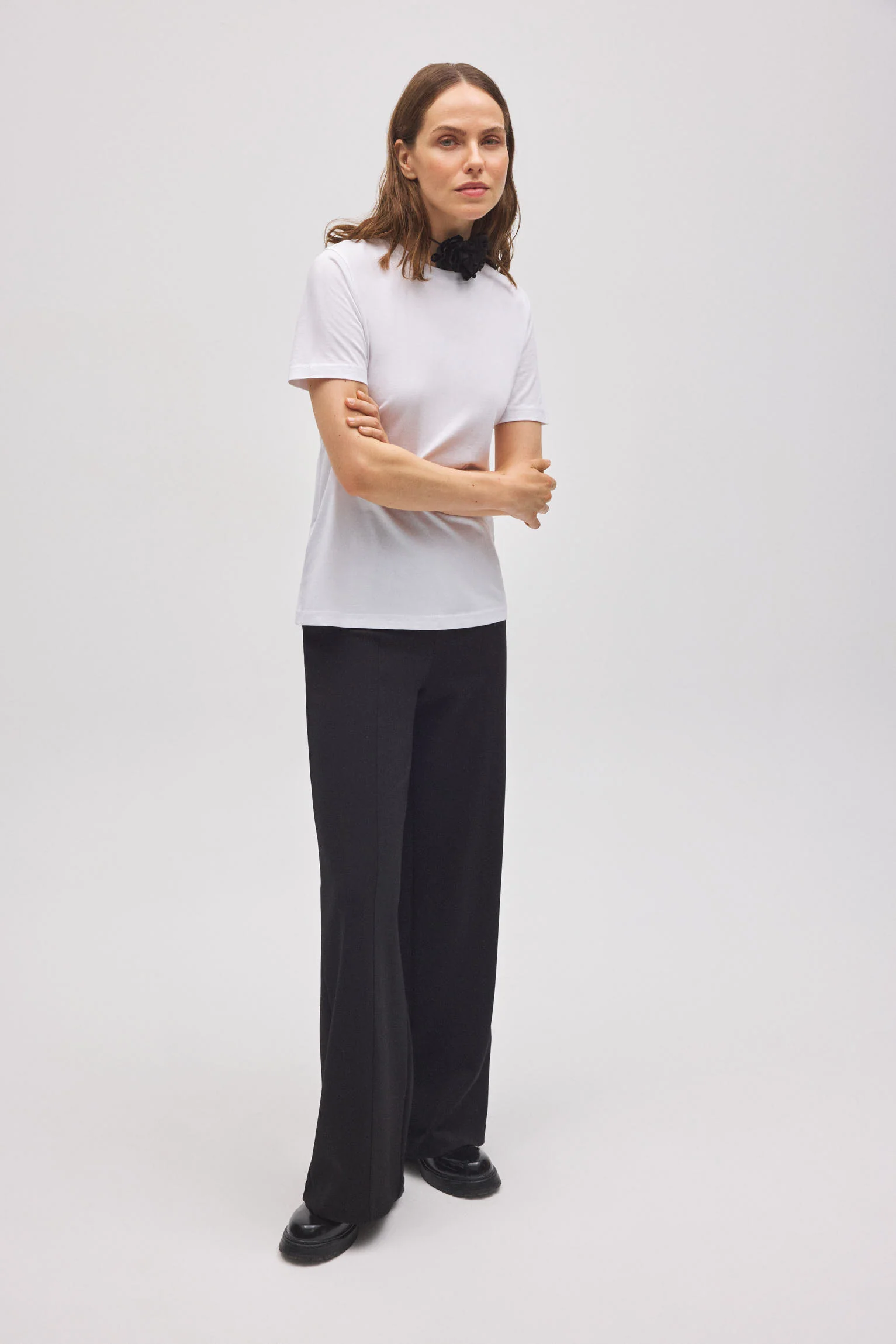 Pantalon habillé noir à jambes larges - Image 2