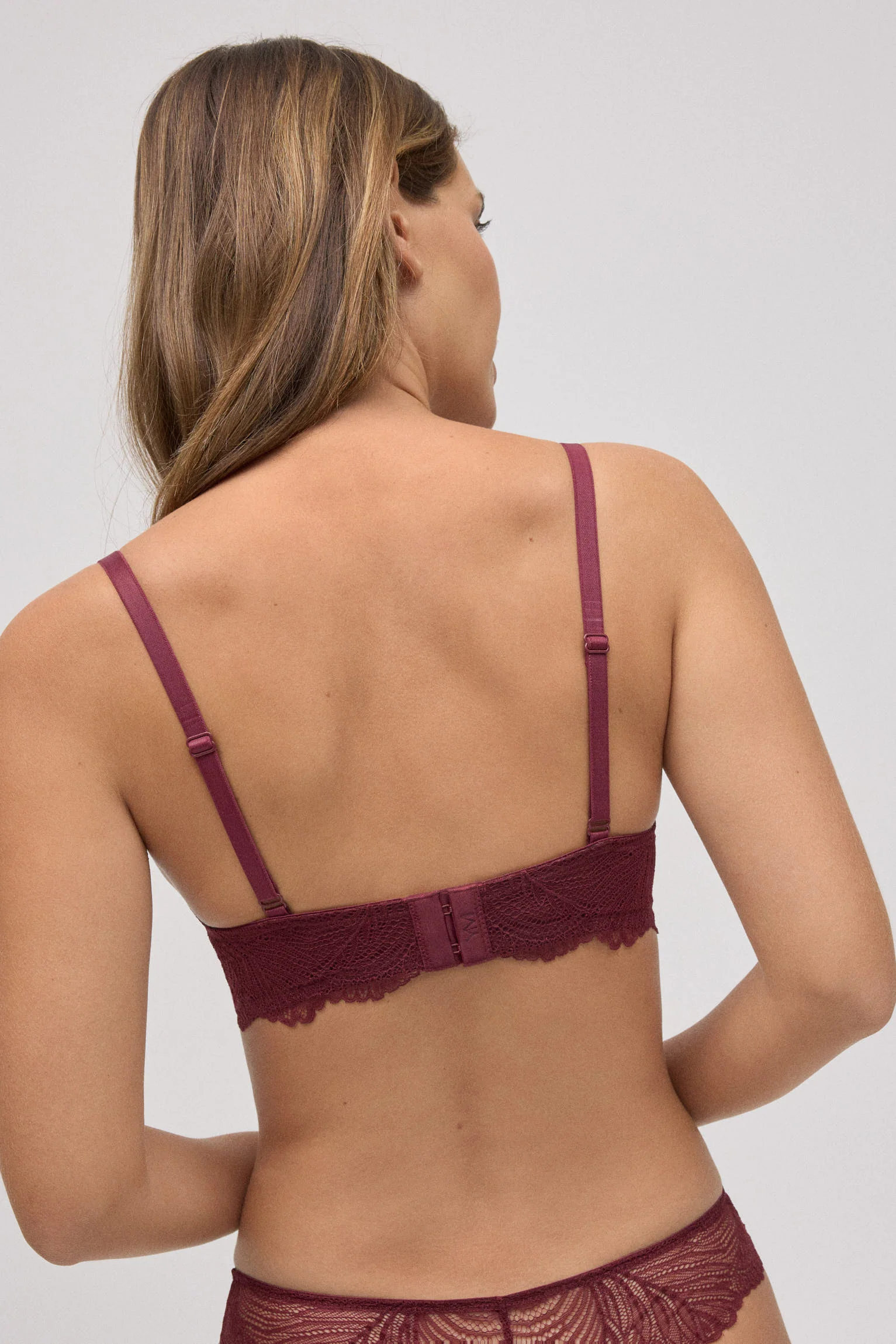 Soutien-gorge push-up en dentelle bordeaux, bonnet B - Image 4